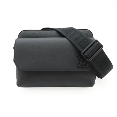 Pre-owned Louis Vuitton Black Noir Leather Shoulder Bag ()