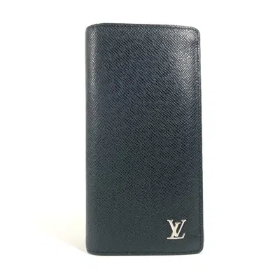 Pre-owned Louis Vuitton Black Noir Taiga Leather Long Wallet (bi-fold) ()