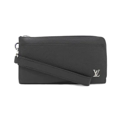 Pre-owned Louis Vuitton Black Taiga Leather Long Wallet (bi-fold) ()