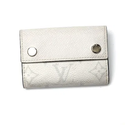 Pre-owned Louis Vuitton Blanc Wallet (tri-fold) ()
