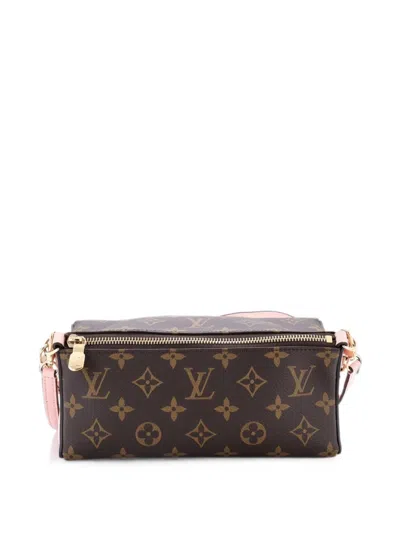 Pre-owned Louis Vuitton Bloom Pouch Monogram Canvas Shoulder Bag In 粉色