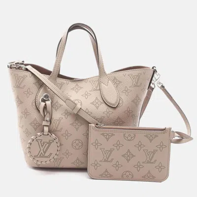 Pre-owned Louis Vuitton Blossom Pm Handbag Leather Mahina Beige In Sand