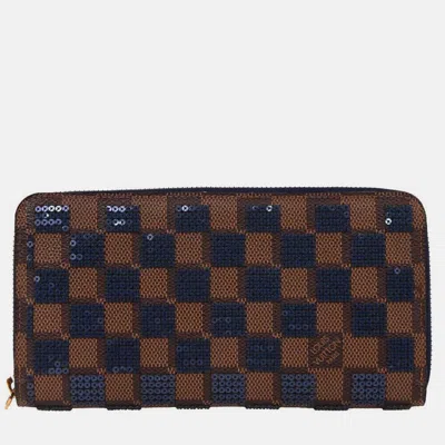 Pre-owned Louis Vuitton Blue Damier Payette Zippy Wallet In Brown