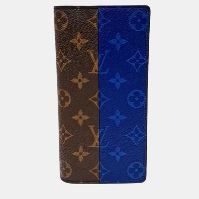 Pre-owned Louis Vuitton Brazza Wallet M63026 In Blue