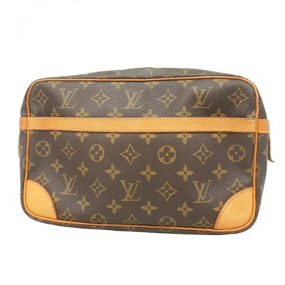 Pre-owned Louis Vuitton Brown Clutch Bag ()