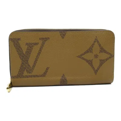 Pre-owned Louis Vuitton Brown Coated Canvas Monogram Pvc Leather Long Wallet (bi-fold) ()