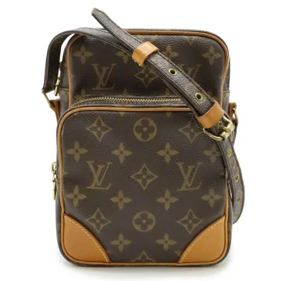Pre-owned Louis Vuitton Brown Coated Canvas Pochette Shoulder Bag ()