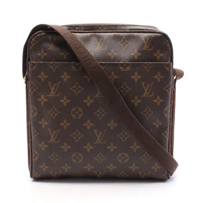 Pre-owned Louis Vuitton Brown Coated Canvas Pvc Monogram Leather Shoulder Bag ()