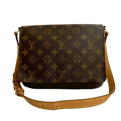 Pre-owned Louis Vuitton Brown Epi Leather Shoulder Bag ()