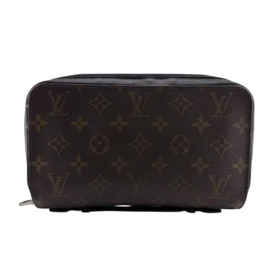 Pre-owned Louis Vuitton Brown Leather Clutch Bag ()