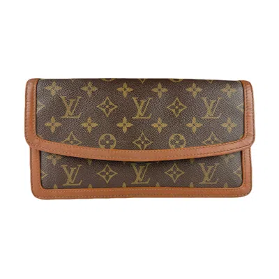 Pre-owned Louis Vuitton Brown Monogram Monogram Clutch Bag Pochette ()
