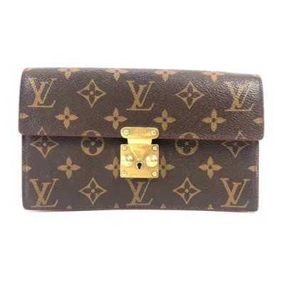 Pre-owned Louis Vuitton Brown Monogram Monogram Clutch Bag Pouch ()