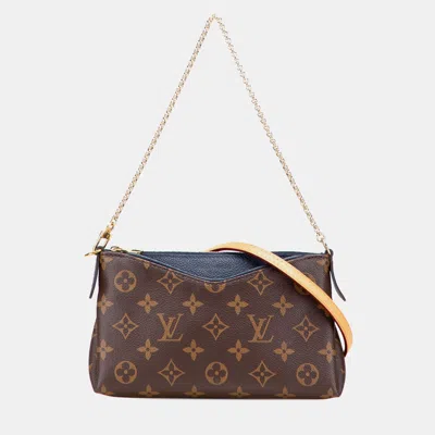 Pre-owned Louis Vuitton Brown Monogram Pallas Clutch