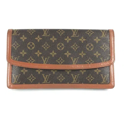 Pre-owned Louis Vuitton Brown Other Clutch Bag ()