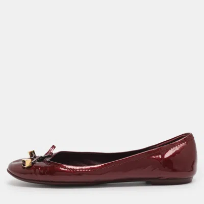 Pre-owned Louis Vuitton Burgundy Patent Leather Debbie Bow Ballet Flats Size 38