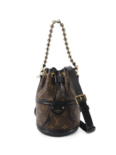 Pre-owned Louis Vuitton Canoé Shoulder Bag In Brown
