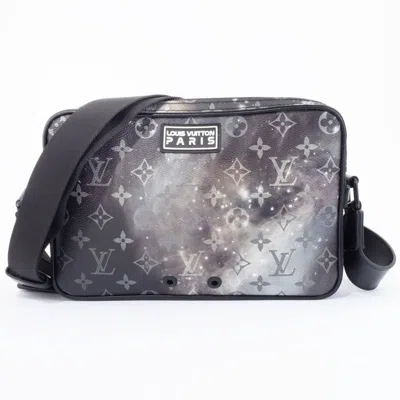Pre-owned Louis Vuitton Canvas Shoulder Bag ()