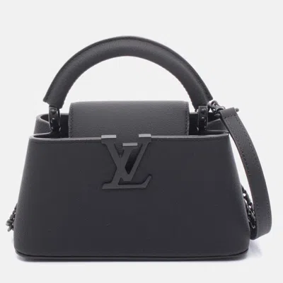 Pre-owned Louis Vuitton Capucines Ew Mini Shoulder Handbag Leather Black