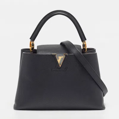 Pre-owned Louis Vuitton Capucines Mm Black Leather Bag