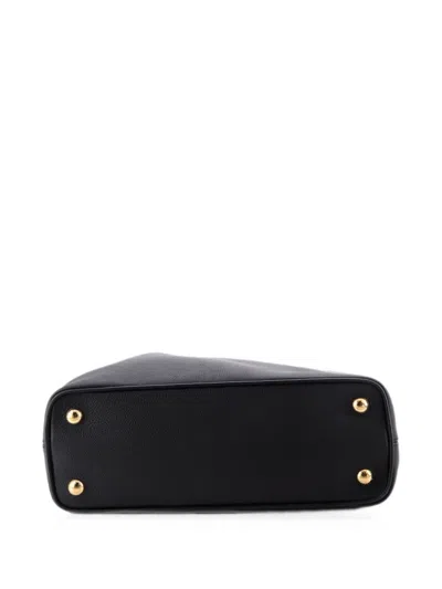 Pre-owned Louis Vuitton Capucines Souple Bag Leather Mm Shoulder Bag In Black