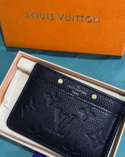 Pre-owned Louis Vuitton Card Holder In Black