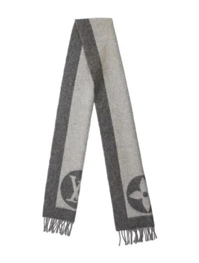 Pre-owned Louis Vuitton Cardiff Lambswool Scarf In Gray