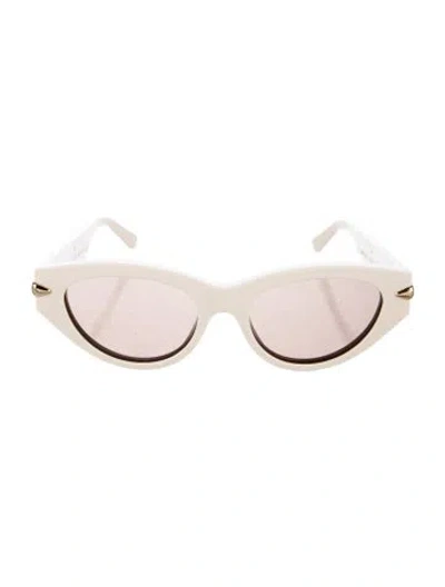 Pre-owned Louis Vuitton Cat-eye Tinted Sunglasses In Gold/neutrals