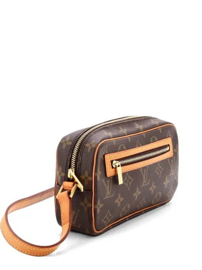 Pre-owned Louis Vuitton Cite Pochette Monogram Canvas Shoulder Bag In Brown