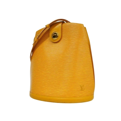 Pre-owned Louis Vuitton Cluny Leather Shoulder Bag () In Yellow