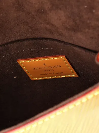 Pre-owned Louis Vuitton Cluny Top Handle Bag Epi Leather Mini Satchel In Brown