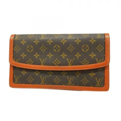 Pre-owned Louis Vuitton Clutch Bag () In Brown