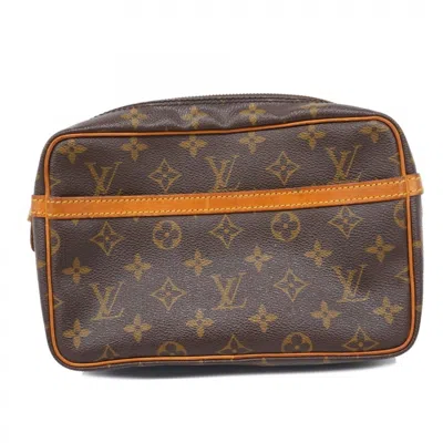 Pre-owned Louis Vuitton Clutch Bag () In Brown