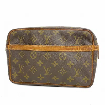 Pre-owned Louis Vuitton Clutch Bag () In Brown