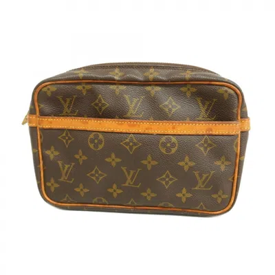 Pre-owned Louis Vuitton Clutch Bag () In Brown