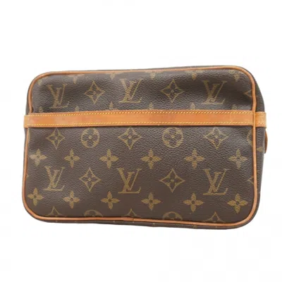 Pre-owned Louis Vuitton Clutch Bag () In Brown