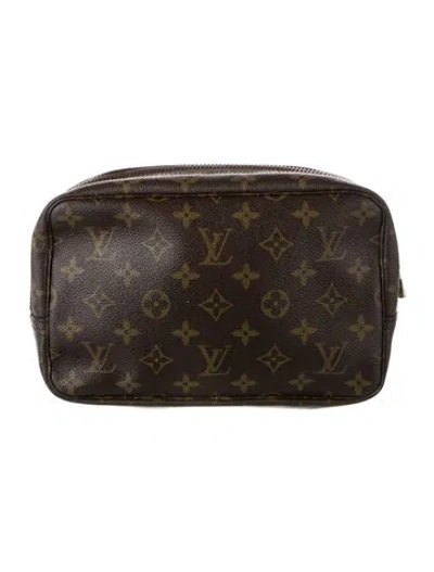 Pre-owned Louis Vuitton Cosmetic Bag In Brown
