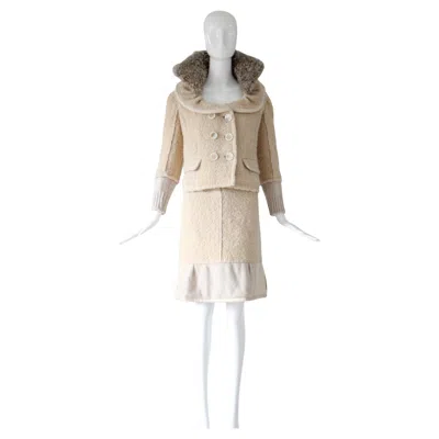Pre-owned Louis Vuitton Cream Bouclé Wool Skirt Suit Fur Collar 2000s Uk 12 Us 8 In White