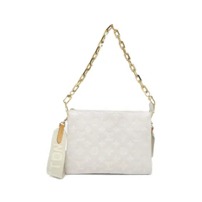 Pre-owned Louis Vuitton Cream Leather Shoulder Bag () In White