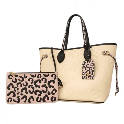 Pre-owned Louis Vuitton Cream Tote Bag () In White