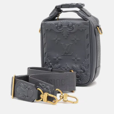 Pre-owned Louis Vuitton Cruiser Messenger Shoulder Bag Grey In Gray