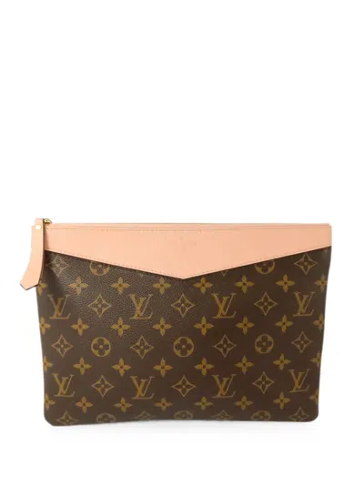 Pre-owned Louis Vuitton Daily Pouch Clutch Bag In Brown