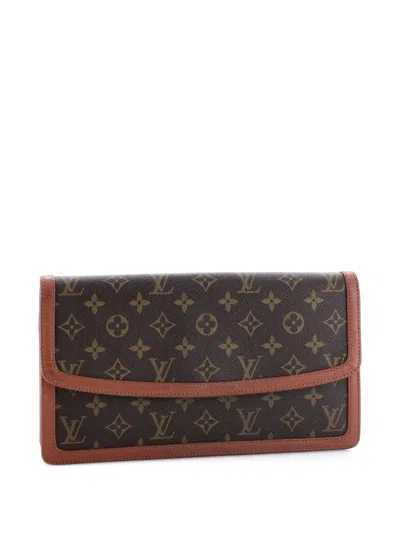 Pre-owned Louis Vuitton Dame Pochette Monogram Canvas Gm Clutch Bag In Brown