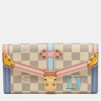 Pre-owned Louis Vuitton Damier Azur Canvas Summer Trunks Sarah Wallet In White