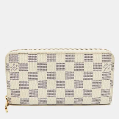 Pre-owned Louis Vuitton Damier Azur Canvas Zippy Wallet In White