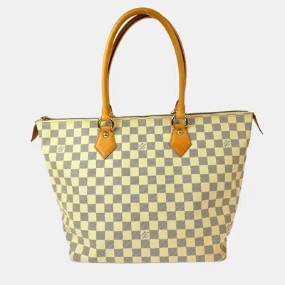 Pre-owned Louis Vuitton Damier Azur Saleya Mm Tote Bag In White