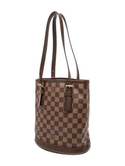 Pre-owned Louis Vuitton Damier Ebene Marais In Brown
