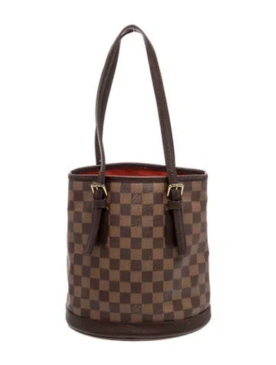 Pre-owned Louis Vuitton Damier Ebene Marais In Brown