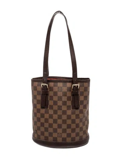 Pre-owned Louis Vuitton Damier Ebene Marais In Brown
