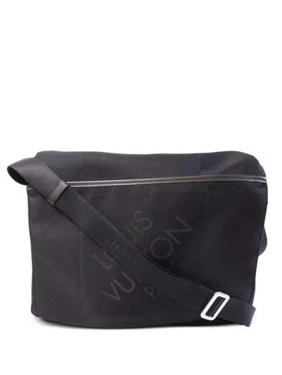 Pre-owned Louis Vuitton Damier Geant Petit Messager Bag In Black