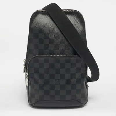 Pre-owned Louis Vuitton Damier Graphite Canvas Avenue Sling Bag In Gray